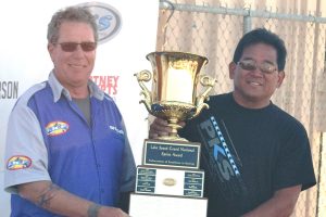 Glenn Araki with Gold Cup for Lake Speed Award