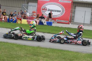 Brandon Lemke holds a slight advantage over Braden Eves in Yamaha Senior (Photo: EKN)