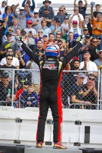 Formal celebrating the victory in front of the finish line grandstands (Photo: On Track Promotions - otp.ca)