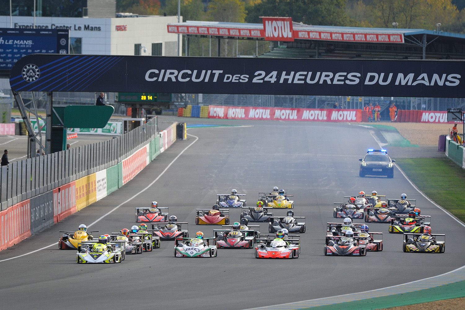 Le mans картинг москва. Чемпионат суперкарт.